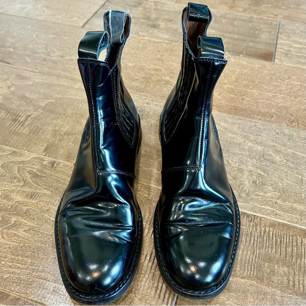 Daryl K Women’s Patent Leather Chelsea Boots Black Size 8 EUC